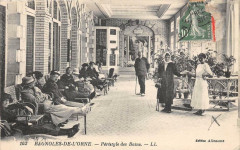 Bagnoles De L'Orne Perystile Des Bains