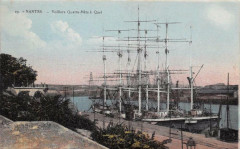 Nantes Voiliers Quatre Mats A Quai à Nantes