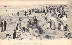 Mers Les Jeux Sur Le Sable (dos non divisé) -
													80 Somme
												