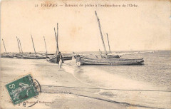 Valras Bateaux De Peche A L'Embouchure De L'Orbe