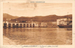 Port Vendres Le Port Et Colline Saint-Elme à Port-Vendres