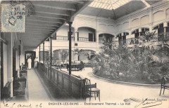 Enghien Les Bains Etblissement Thermal Le Hall à Enghien-les-Bains