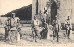 Neufmontiers Blesses Allemands Devant L'Eglise