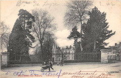Beaumont Les Hotels Entree Du Chateau -
													28 Eure et Loir
												
