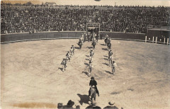 Carte Photo Figurant Une Corrida Dans Le Dep 66 Toreadors (verso Duran à Ur