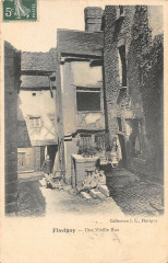 Flavigny Une Vieille Rue