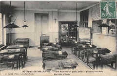 Fontenay Sous Bois Institution Belle Vue Une Salle D'Etudes -
																					94120 Fontenay-sous-Bois
																			