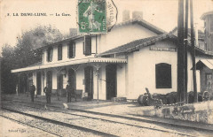 La Demi Lune La Gare -
													69 Rhône
												