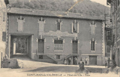 Saint Jean De Valeriscle Hotel De Ville Poste