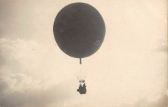 Compiegne Carte Photo Ascension Du Ballon Au Mois De Fevrier Montgolfiere à Compiègne