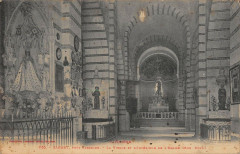 Sabart La Vierge A L'Interieur De L'Eglise