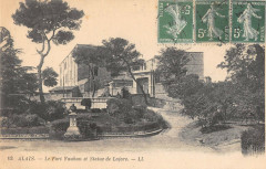 Alais Le Fort Vauban Et Statue Lafare -
													30 Gard
												