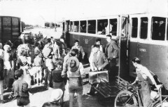 Cayeux Sur Mer L'Arrivee Du Petit Train à Cayeux-sur-Mer