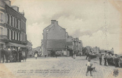 Grand Camp Les Bains Les Quais