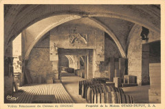 Maison Otard Dupuy Voutes Renaissance Du Chateau De Cognac à Cognac