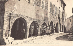 Saint Maximin Les Arcades Quartier De La Juiverie