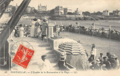 Pontaillac L'Escalier De La Restauration Et La Plage -
													17 Charente Maritime
												