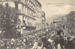 Toulon Funerailles Victimes Liberte Les Couronnes à Toulon