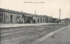 Noyon En 1919 La Gare à Noyon
