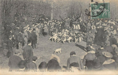 Chantilly Une Chasse A Courre La Curee à Chantilly