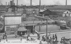 Env.d'Angouleme Ruelle La Fonderie -
													16 Charente
												