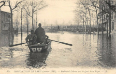 Inondations de Paris (Janvier 1910) - Boulevard Diderot vers le Quai de la Rapée à Paris 12e