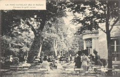 Paris Le Pre Catelan Devant Le Grill Room -
																					75000 Paris
																			
