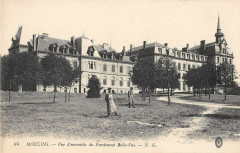 Moulins Vue D'Ensemble Du Pensionnat Belle Vue à Moulins