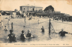 Roscoff La Plage De Roc'H Kroum A L'Heure Des Bains à Roscoff