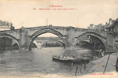 Espalion Le Vieux Pont à Espalion