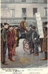 Carte postale ancienne Paris Petits Metiers Cocher et sergent de ville
                                                                     à Paris
                                