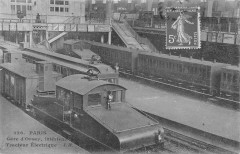 Paris Gare D'Orsay Interieur Tracteur Electrique à Paris