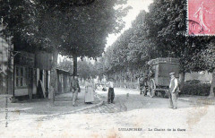 Luzarches Le Chalet De La Gare (Animation à Luzarches