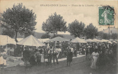 Grand Croix Place De La Liberte Le Marche (belle cpa cliché pas courant