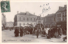 Chateauroux L'Hotel De Ville à Châteauroux