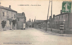 Somme Suippe Rue De La Dava (cliché pas courant à Somme-Suippe