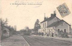 Mehun Sur Yevre La Gare Vue Exterieure (Train -
													18 Cher
												