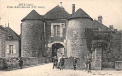 Evry Le Chatel Porte Saint-Nicolas