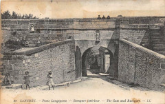 Langres Porte Bourgogne Interieur à Langres