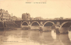 Epernay Pont De La Marne à Épernay