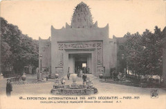 Paris Exposition Des Arts Deco Pavillon De L'Afrique Francaise à Paris