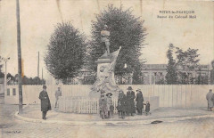 Vitry Le Francois Statue Colonel Moll