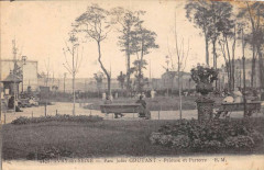 Ivry Sur Seine Parc Jules Coutant Pelouse Et Parterre à Ivry-sur-Seine