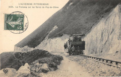 Le Tramway Sur Les Flancs Du Puy De Dome (Train