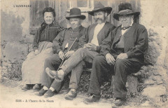 Auvergne A L'Heure De La Sieste