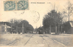 Paris XIIe Avenue Daumesnil à Paris 12e