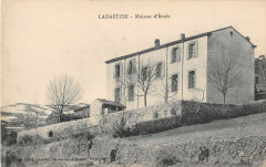 Labastide Maison D'Ecole -
													66 Pyrénées Orientales
												