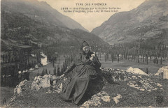 Pyrenees Une Fileuse Sur La Colline Solferino