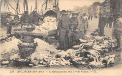 Boulogne Le Debarquement Et Le Tri Du Poisson -
													62 Pas de Calais
												
