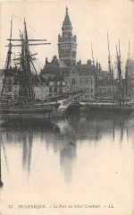 Dunkerque Le Port Au Soleil Couchant à Dunkerque